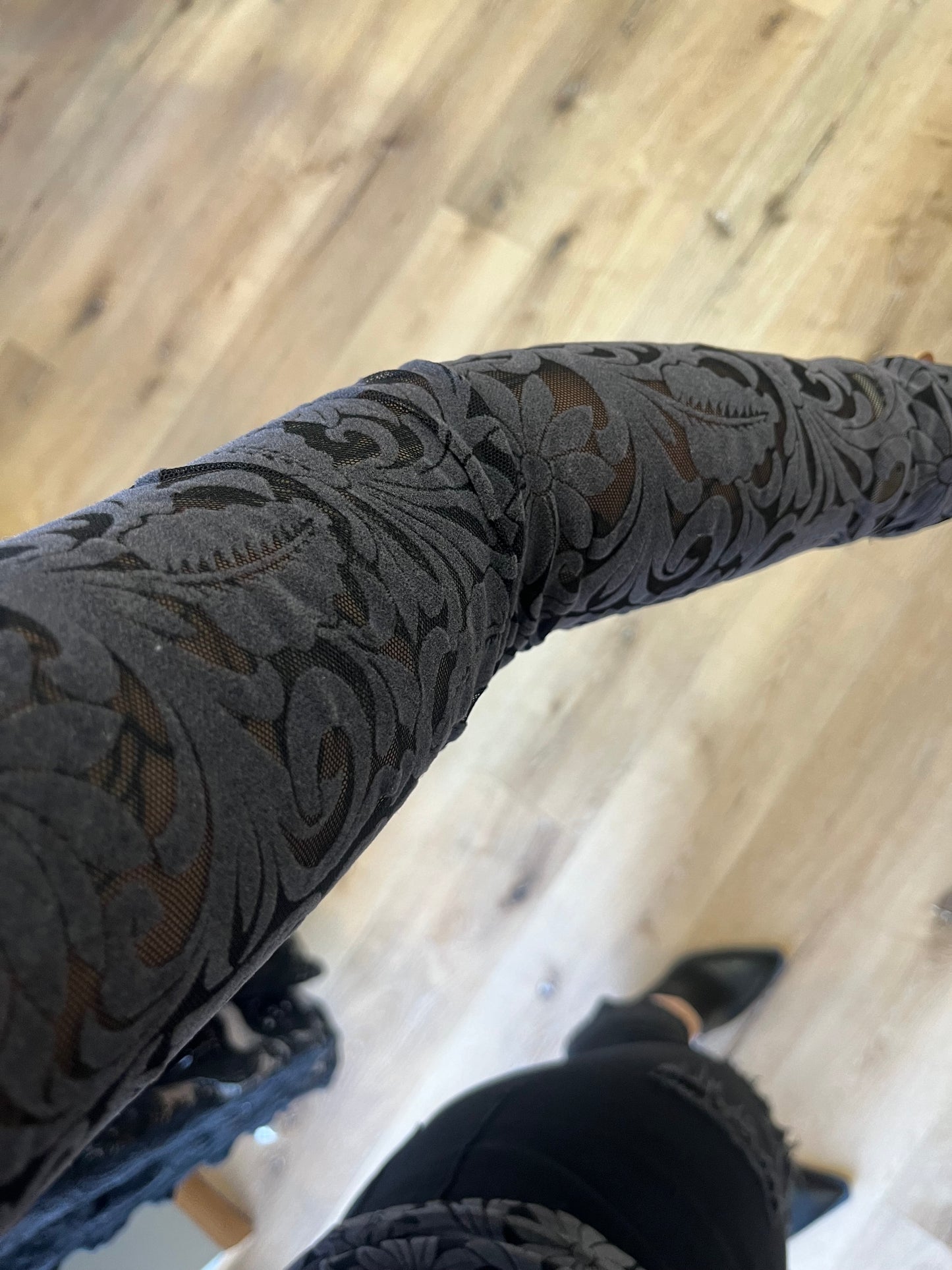 Charlene Velvet Mesh Printed Top