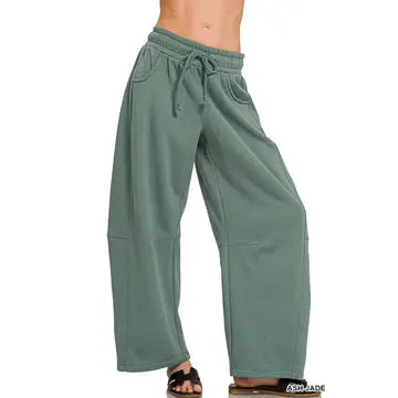 Kira Barrel Sweatpant